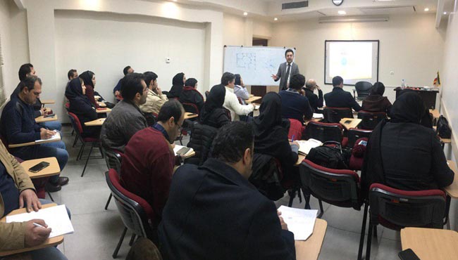 کارگاه اصول جهانی تکنیک ها و ترفندهای حرفه ای فروش در شرایط بحران اقتصادی کارگاه اصول جهانی تکنیک ها و ترفندهای حرفه ای فروش در شرایط بحران اقتصادی