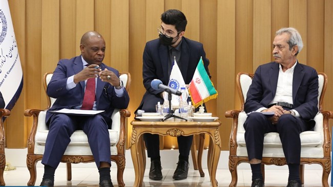 دبیرکل سازمان دی ۸ در دیدار با رئیس اتاق ایران: برقراری ویزای مشترک میان اعضای سازمان دی ۸ عملیاتی خواهد شد دبیرکل سازمان دی ۸ در دیدار با رئیس اتاق ایران: برقراری ویزای مشترک میان اعضای سازمان دی ۸ عملیاتی خواهد شد