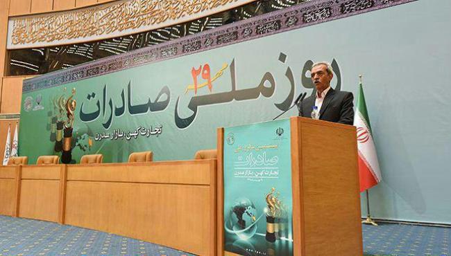 غلامحسین شافعی در مراسم روز ملی صادرات: برخی پنبه در گوش فرو کرده و به توصیه‌های رئیس جمهوری توجه نمی‌کنند