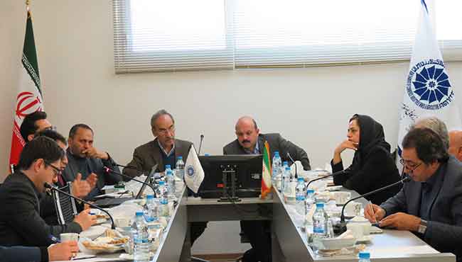 نایب رئیس اتاق بازرگانی، صنایع، معادن و کشاورزی استان خراسان رضوی مطرح کرد؛ تغییر در رویکردهای مدیریتی، بهبود محیط کسب و کار را منجر خواهد شد نایب رئیس اتاق بازرگانی، صنایع، معادن و کشاورزی استان خراسان رضوی مطرح کرد؛ تغییر در رویکردهای مدیریتی، بهبود محیط کسب و کار را منجر خواهد شد