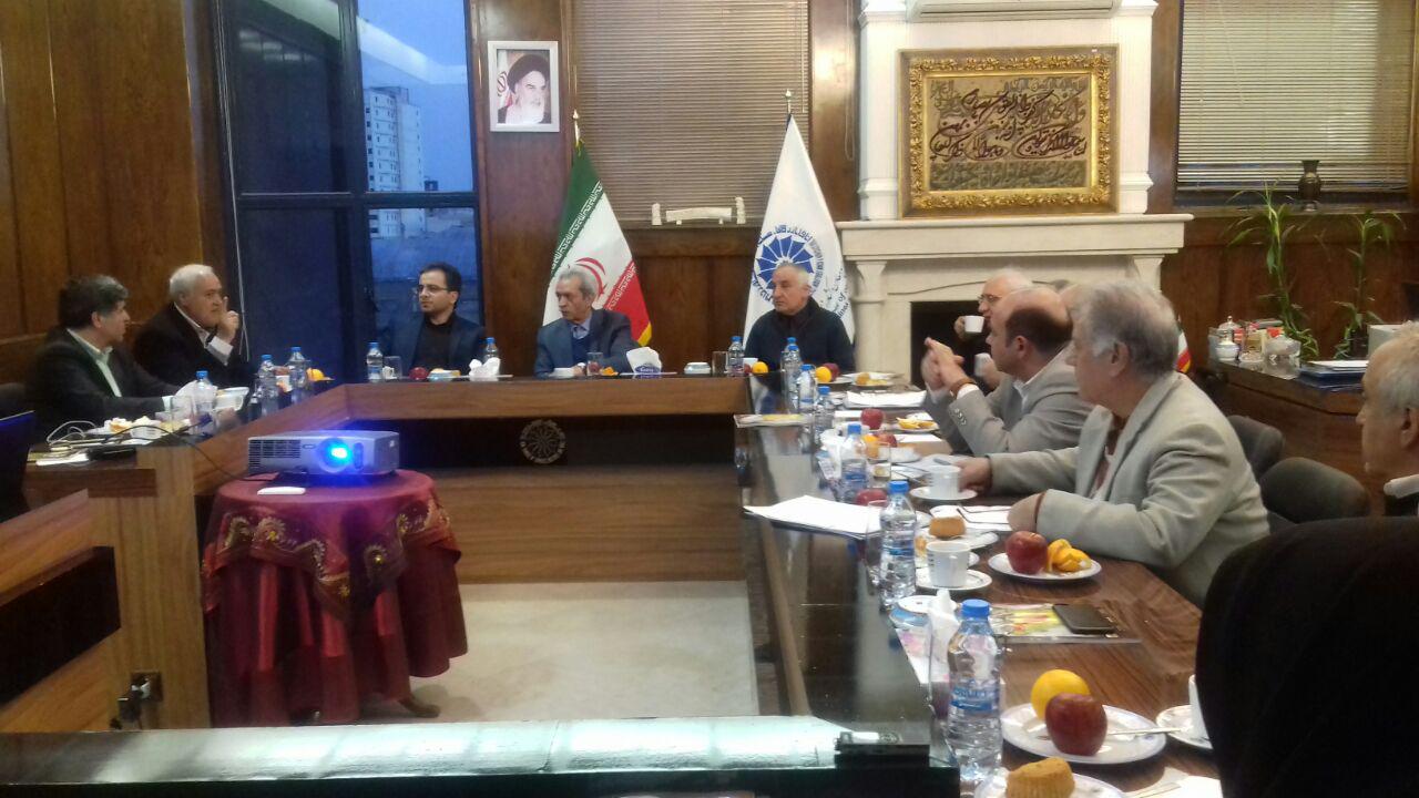 رییس اتاق ایران در نشست هیات نمایندگان اتاق مشهد: افزایش میزان درآمد مالیاتی در خراسان رضوی عادلانه و اصولی نیست رییس اتاق ایران در نشست هیات نمایندگان اتاق مشهد: افزایش میزان درآمد مالیاتی در خراسان رضوی عادلانه و اصولی نیست