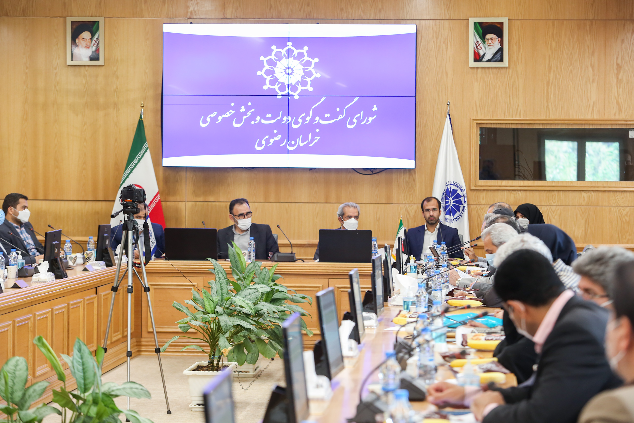 در نودوسومین نشست شورای گفتوگوی خراسان رضوی چه گذشت؟ تاکید استاندار بر اجرای مصوبه محور غرب مشهد در نودوسومین نشست شورای گفتوگوی خراسان رضوی چه گذشت؟ تاکید استاندار بر اجرای مصوبه محور غرب مشهد