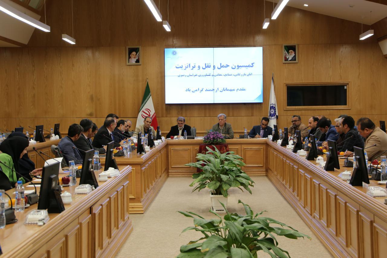 شرکتهای حمل و نقل بینالمللی؛ گرفتار در گره مشکلات گمرکی شرکتهای حمل و نقل بینالمللی؛ گرفتار در گره مشکلات گمرکی