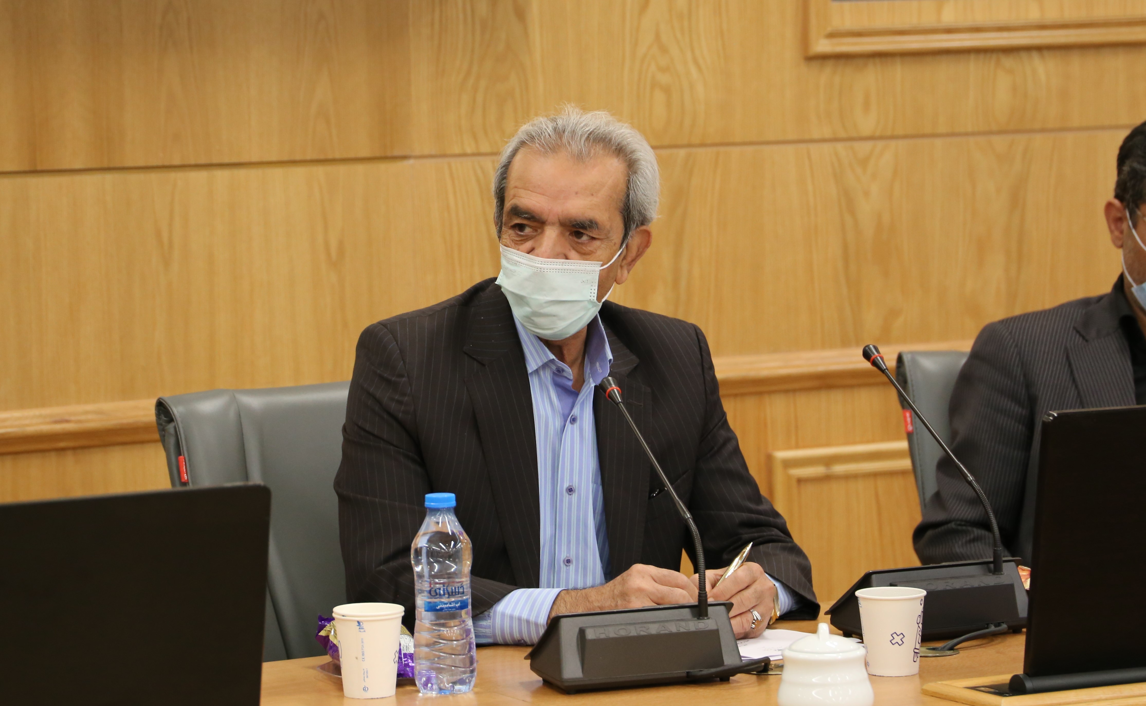رئیس اتاق ایران تاکید کرد: فقدان استراتژی مدون صنعتی به ضعف بهره وری و بیبرنامهگی منجر شده است رئیس اتاق ایران تاکید کرد: فقدان استراتژی مدون صنعتی به ضعف بهره وری و بیبرنامهگی منجر شده است