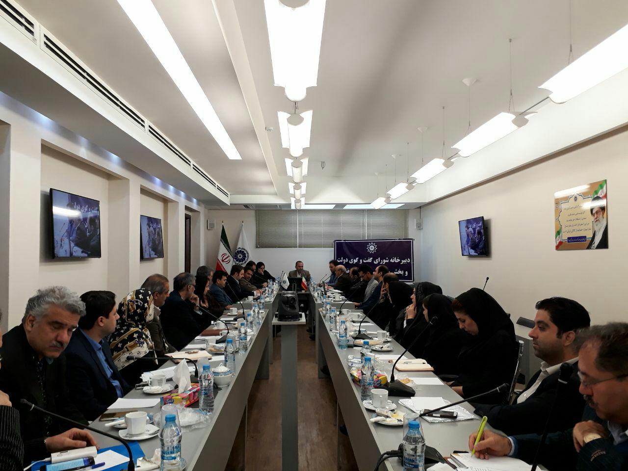 تلاش برای گشودن گره مشکل واگذاری واحدهای تحت تملک بانکهای استان تلاش برای گشودن گره مشکل واگذاری واحدهای تحت تملک بانکهای استان