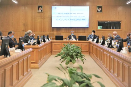 بخش تولید در فقدان یک برنامه منسجم به کاهش ارزآوری و رشد ارزبری دچار شده است