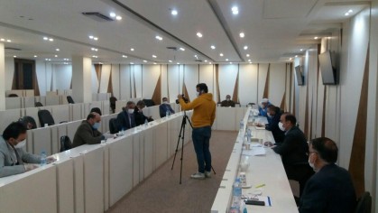 بحران کرونا با مشارکت مردم رفع می‌شود / قاطعانه با متخلفان حوزه سلامت برخورد شود